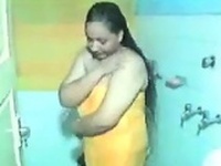 Indian Aunty Takes A Shower