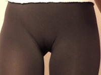 Jeny Smith public camel toe