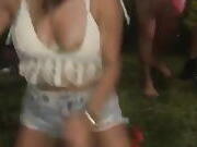 Hot teen girl nip slip 