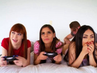 Teen cheats with big cock and white creampie Gamer Girls